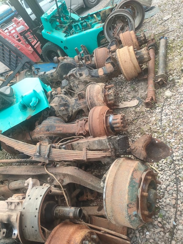 อะไหล่รถบรรทุกอีโน่อีซูสุแและอะไหล่หัวยาว