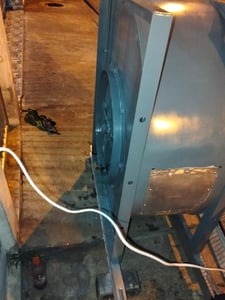 ต้องการขายพัดลมดูดอากาศ