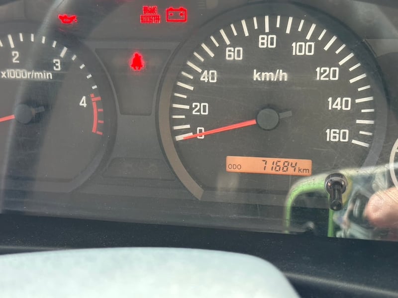 ISUZU NMR รถบรรทุก 6ล้อ ตู้แห้ง ปี67 รถใหม่มาก 