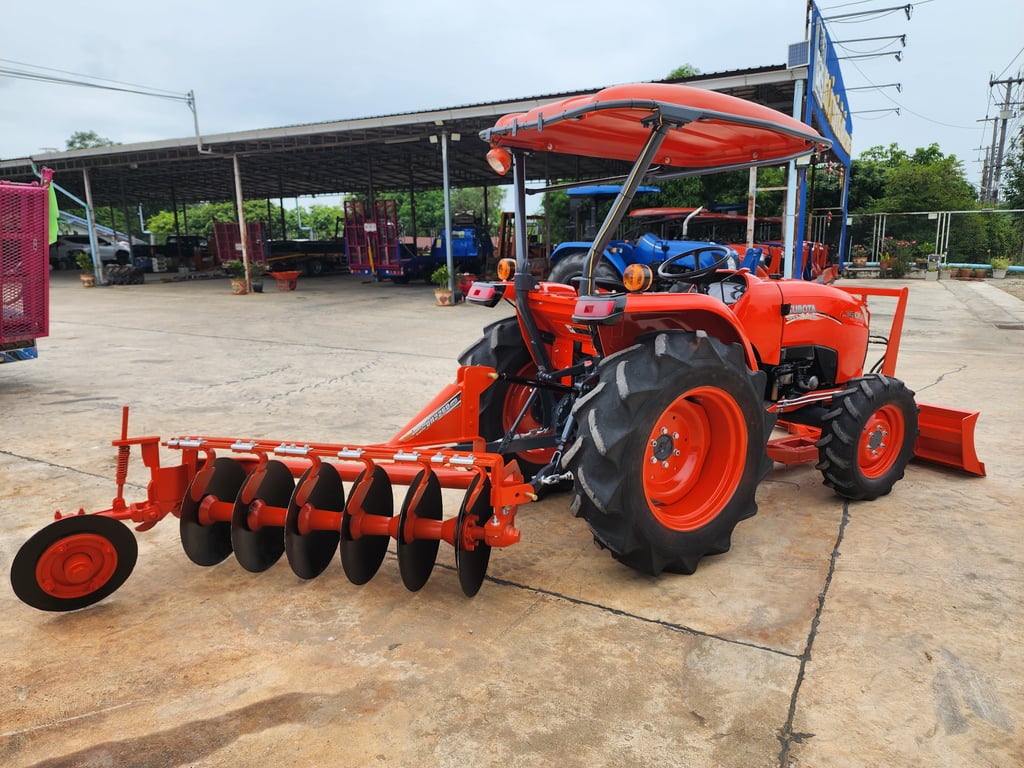 ขายรถไถคูโบต้า36แรง ขายรถไถคูโบต้า36แรง