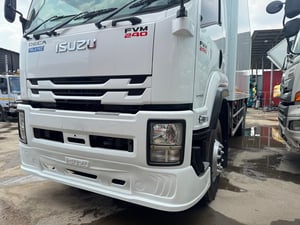 ISUZU FVM 240แรงม้า รถบรรทุก 10ล้อ ตู้เย็น ปี2019