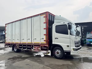 HINO FC 210แรงม้า รถบรรทุก 6ล้อ ตู้แห้ง ปี2022