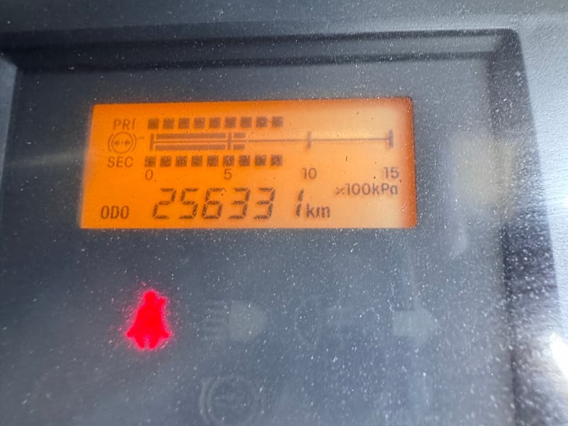 ISUZU FTR 240แรงม้า รถบรรทุก 6ล้อ กระบะเหล็กติดเครน ปี2019