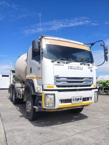 ISUZU FXZ 360แรงม้า รถบรรทุก 10ล้อ โม่ผสมปูน ปี2018 ISUZU FXZ 360แรงม้า รถบรรทุก 10ล้อ โม่ผสมปูน ปี2018