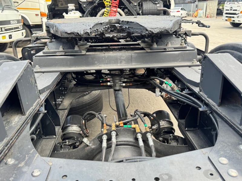 ISUZU FTR 240แรงม้า รถบรรทุก 6ล้อ หัวลาก เฉพาะหัว ปี2021