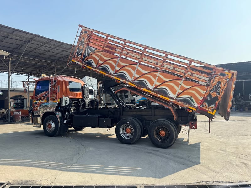 ISUZU FXZ 360แรงม้า รถบรรทุก 10ล้อ ดั้มพ์ ปี2014