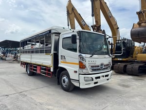 HINO FC 175แรงม้า รถบรรทุก 6ล้อ สองแถว ปี2019