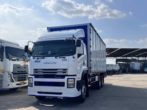 ISUZU FVM 240แรงม้า รถบรรทุก 10ล้อ ตู้แห้ง ปี2021