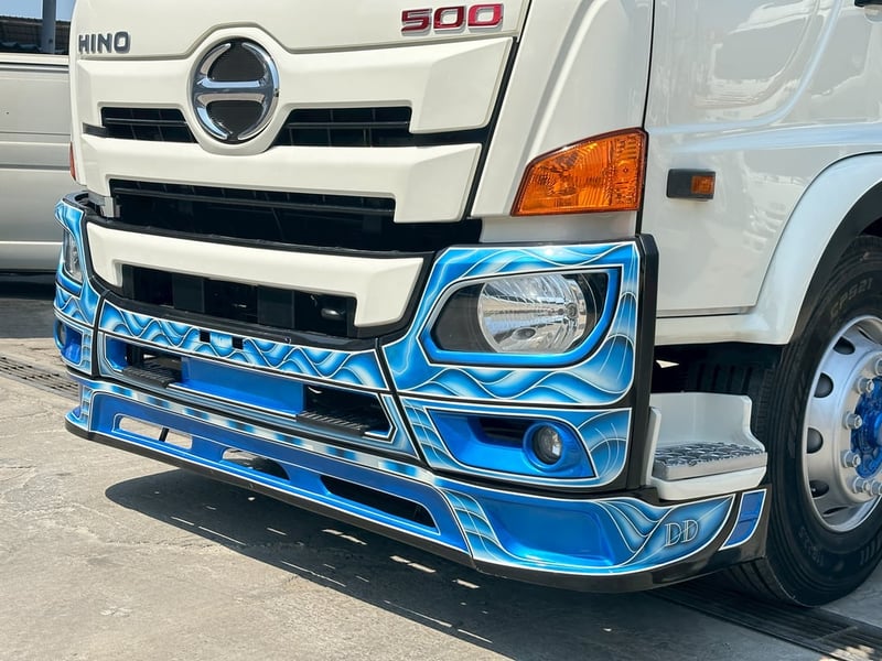 HINO FG 240แรงม้า รถบรรทุก 6ล้อ ตู้แห้ง ปี2016