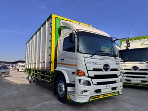 HINO FG 240แรงม้า รถบรรทุก 6ล้อ ตู้แห้ง ปี2016