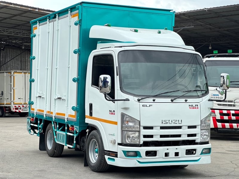ISUZU NLR 130แรงม้า รถบรรทุก 4ล้อ ตู้แห้ง ปี2016 ISUZU NLR 130แรงม้า รถบรรทุก 4ล้อ ตู้แห้ง ปี2016