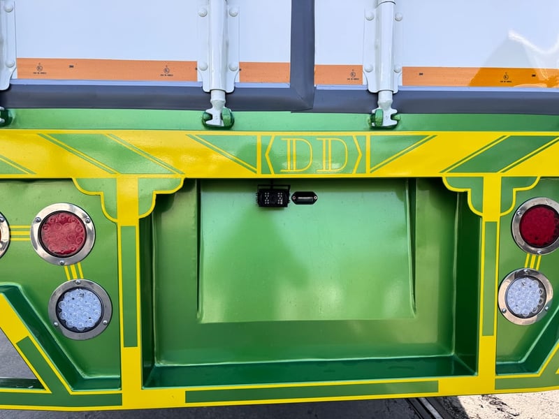 HINO FG 240แรงม้า รถบรรทุก 6ล้อ ตู้แห้ง ปี2016