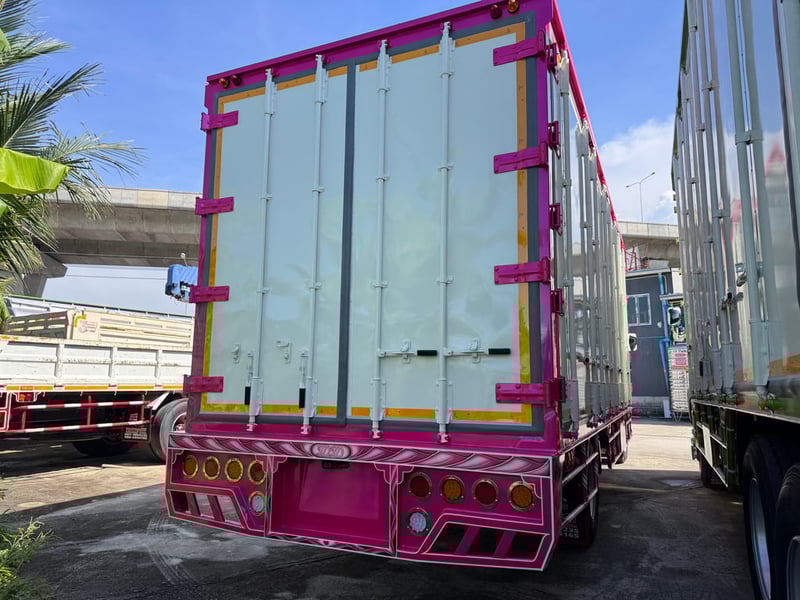 HINO FC 210แรงม้า รถบรรทุก 6ล้อ ตู้แห้ง ปี2021