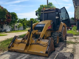 หน้าตะกหลังขุด CAT 422F ปี63 หน้าตะกหลังขุด CAT 422F ปี63