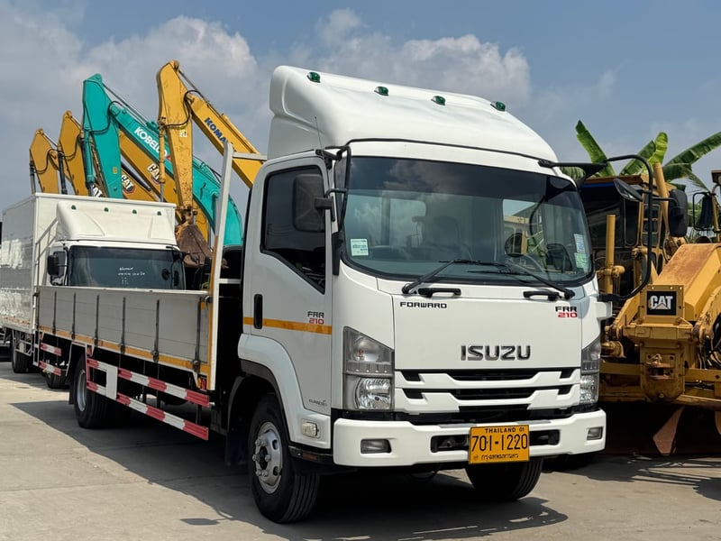 ISUZU FRR 210แรงม้า รถบรรทุก 6ล้อ กระบะเหล็ก ปี2019