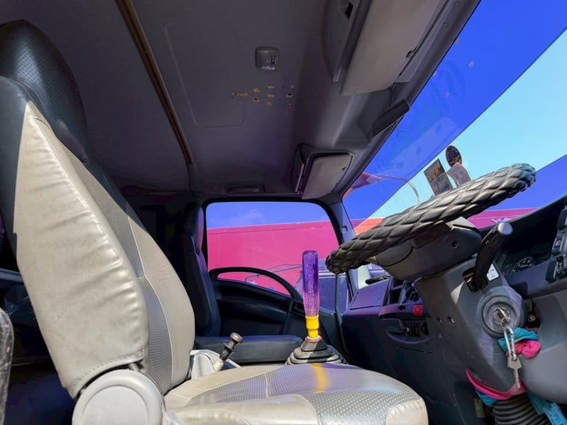 ISUZU FXZ 360แรงม้า รถบรรทุก 10ล้อ ดั้มพ์ ปี2014