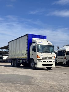 HINO FL 212แรงม้า รถบรรทุก 10ล้อ ตู้แห้ง ปี2014