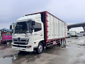 HINO FC 210แรงม้า รถบรรทุก 6ล้อ ตู้แห้ง ปี2022