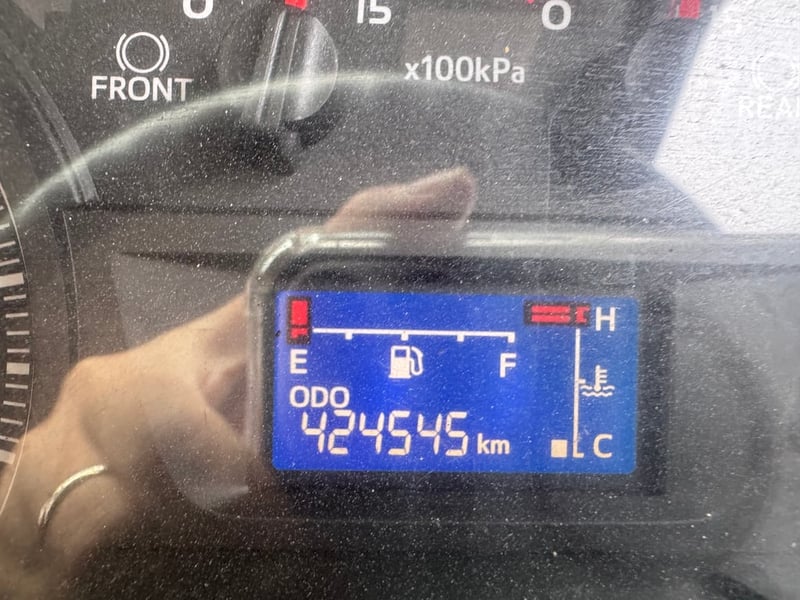 HINO FG 240แรงม้า รถบรรทุก 6ล้อ กระบะเหล็กติดเครน ปี2019 HINO FG 240แรงม้า รถบรรทุก 6ล้อ กระบะเหล็กติดเครน ปี2019