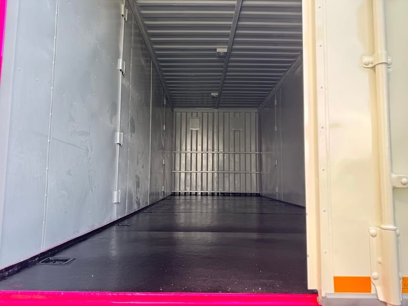 HINO FC 210แรงม้า รถบรรทุก 6ล้อ ตู้แห้ง ปี2021