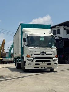 HINO FL 260แรงม้า รถบรรทุก 10ล้อ ตู้แห้ง ปี2017 HINO FL 260แรงม้า รถบรรทุก 10ล้อ ตู้แห้ง ปี2017