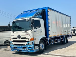 HINO FG 240แรงม้า รถบรรทุก 6ล้อ ตู้แห้ง ปี2016
