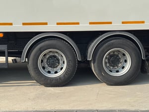 HINO FL 260แรงม้า รถบรรทุก 10ล้อ ตู้แห้ง ปี2017