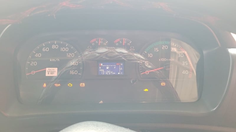 HINO FL 260แรงม้า รถบรรทุก 10ล้อ กระบะเหล็กติดเครน ปี2020 HINO FL 260แรงม้า รถบรรทุก 10ล้อ กระบะเหล็กติดเครน ปี2020