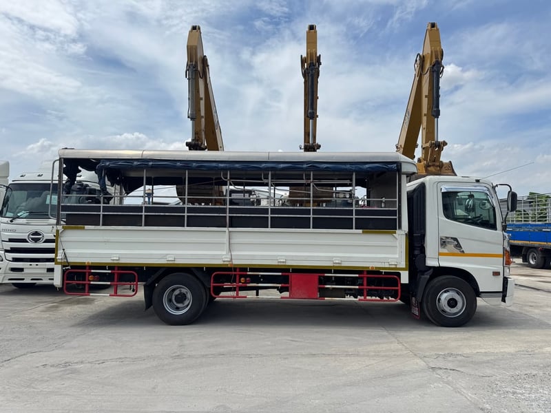 HINO FC 175แรงม้า รถบรรทุก 6ล้อ สองแถว ปี2019