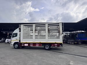 HINO FC 175แรงม้า รถบรรทุก 6ล้อ กระบะคอกสูง ปี2019