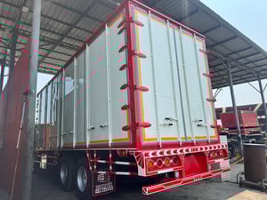 HINO FL 260แรงม้า รถบรรทุก 10ล้อ ตู้แห้ง ปี2017