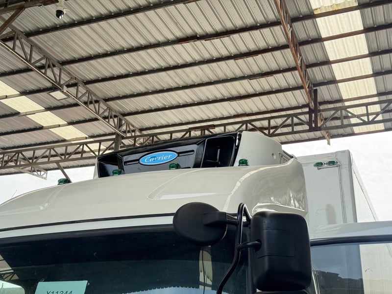 HINO FL 260แรงม้า รถบรรทุก 10ล้อ ตู้เย็น ปี2017
