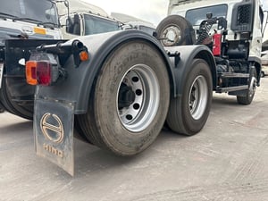 HINO FG 260แรงม้า รถบรรทุก 6ล้อ หัวลาก เฉพาะหัว ปี2022