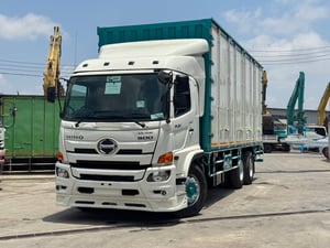 HINO FL 260แรงม้า รถบรรทุก 10ล้อ ตู้แห้ง ปี2017 HINO FL 260แรงม้า รถบรรทุก 10ล้อ ตู้แห้ง ปี2017