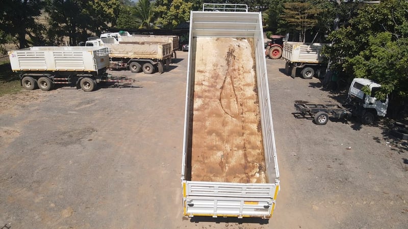 หางพ่วงงดั้มพ์ สามมิตรรั้ว 3 เส้น ใช้งานน้อย ปี66