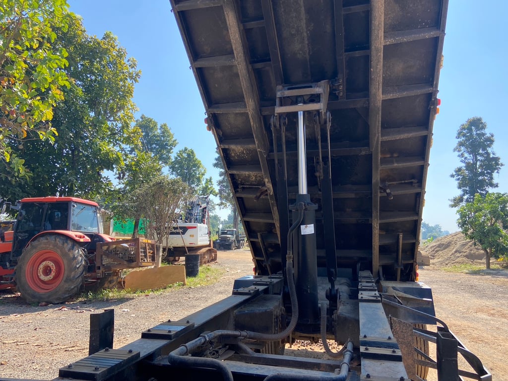 หางพ่วงงดั้มพ์ สามมิตรรั้ว 3 เส้น ใช้งานน้อย ปี66