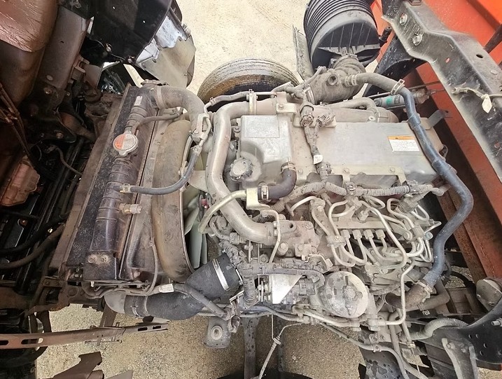 HINO FC 210แรงม้า รถบรรทุก 6ล้อ กระบะเหล็ก ปี2022 เลขไมล์น้อยกว่า 500,000 กม. HINO FC 210แรงม้า รถบรรทุก 6ล้อ กระบะเหล็ก ปี2022 เลขไมล์น้อยกว่า 500,000 กม.