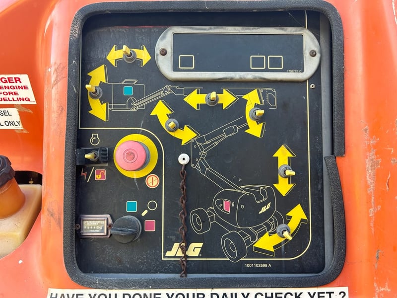 รถกระเช้าบูม JLG 450AJ ความสูง 13.7 เมตร รถเก่านอก ติดต่อ Line jiraroj2909 รถกระเช้าบูม JLG 450AJ ความสูง 13.7 เมตร รถเก่านอก ติดต่อ Line jiraroj2909