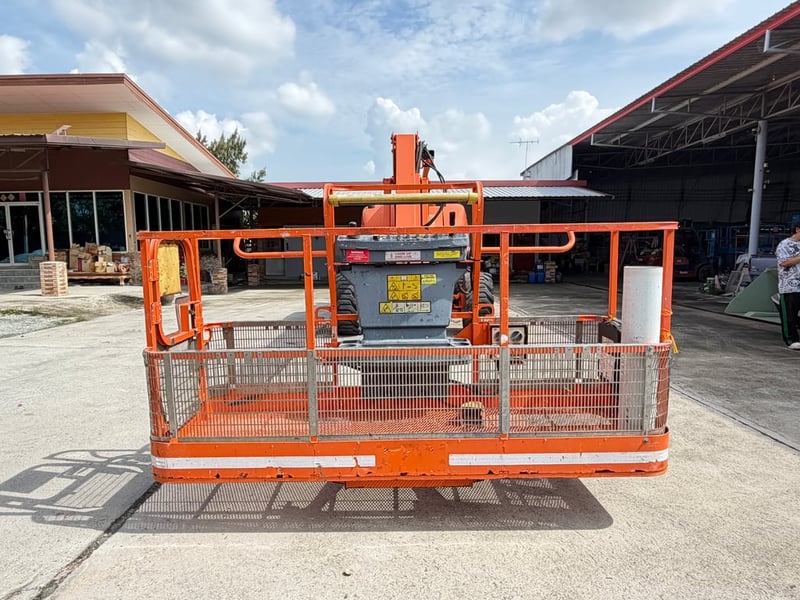 ขายรถกระเช้าบูม JLG 800AJ ความสูง 24.4 เมตร รถเก่านอก ติดต่อ Line jiraroj2909 ขายรถกระเช้าบูม JLG 800AJ ความสูง 24.4 เมตร รถเก่านอก ติดต่อ Line jiraroj2909