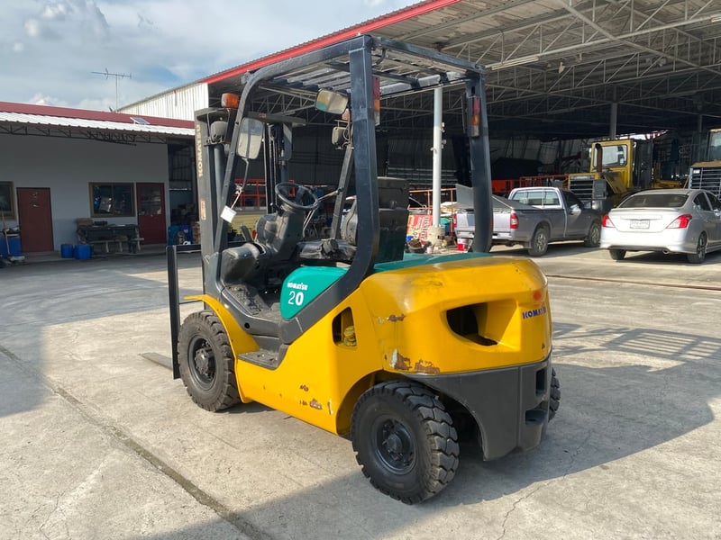 รถฟอร์คลิฟท์ KOMATSU FD20T-16 ยก 2ตัน ยกสูง 3 เมตร ติดต่อ Line jiraroj2909 รถฟอร์คลิฟท์ KOMATSU FD20T-16 ยก 2ตัน ยกสูง 3 เมตร ติดต่อ Line jiraroj2909