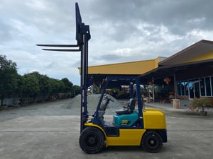 รถฟอร์คลิฟท์ KOMATSU FD30T-14 ยก 3 ตัน เสาสูง 3 เมตร ติดต่อ Line jiraroj2909 รถฟอร์คลิฟท์ KOMATSU FD30T-14 ยก 3 ตัน เสาสูง 3 เมตร ติดต่อ Line jiraroj2909