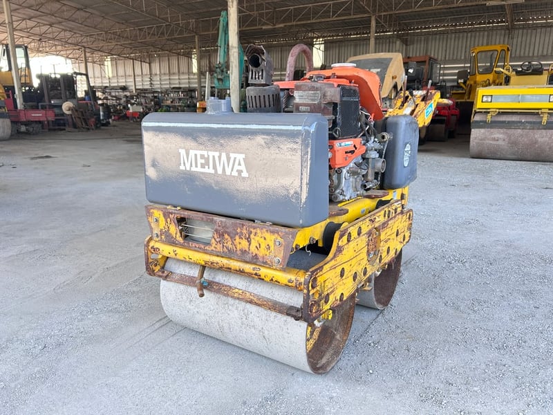 รถบดเดินตาม MEIWA MSR5KM  เก่านอกนำเข้า  ติดต่อ Line  jiraroj2909