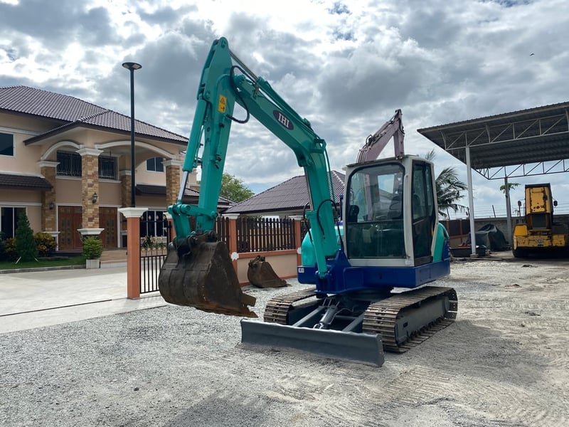 รถแบคโฮ IHI 60NS ขนาด 5 ตัน รถเก่านอก มีเอกสาร ติดต่อ line jiraroj2909 รถแบคโฮ IHI 60NS ขนาด 5 ตัน รถเก่านอก มีเอกสาร ติดต่อ line jiraroj2909