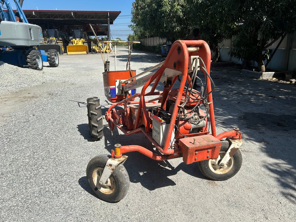 รถกระเช้า KUBOTA FHD-2 ความสูง 2.5 เมตร เก่านอกนำเข้า ติดต่อ Line jiraroj2909 รถกระเช้า KUBOTA FHD-2 ความสูง 2.5 เมตร เก่านอกนำเข้า ติดต่อ Line jiraroj2909