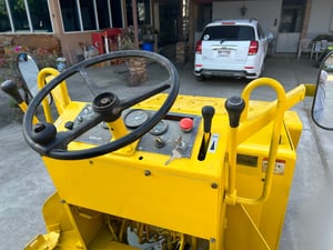 รถบดสั่นสะเทือนล้อเหล็ก SAKAI  SW350 หนัก 2.5 ตัน รถเก่านอก ติดต่อ Line  jiraroj2909