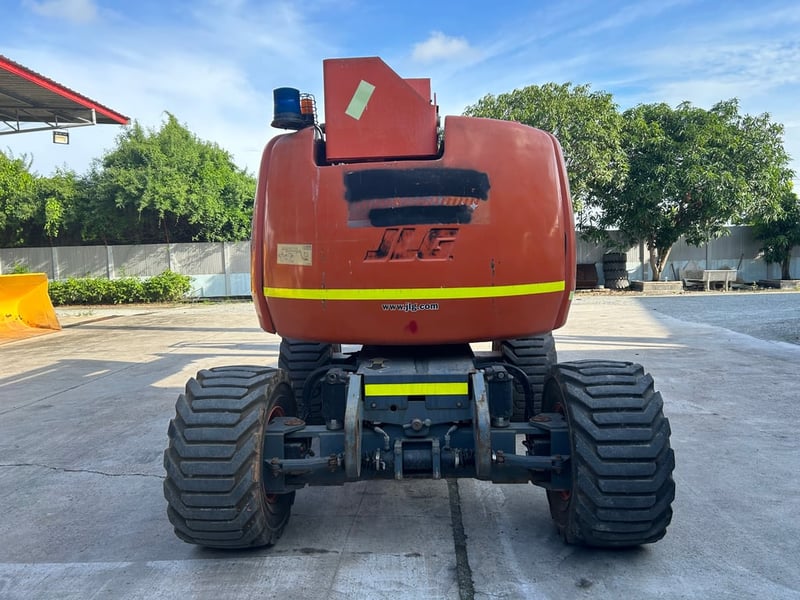 รถกระเช้าบูม JLG  450AJ ความสูง 13.7 เมตร รถเก่านอก ติดต่อ Line jiraroj2909
