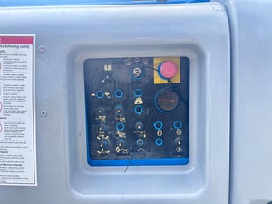 ขายรถกระเช้าไฟฟ้าบูมลิฟท์ GENIE  Z45-25 ความสูง 13.8 เมตร รถเก่านอก ติดต่อ Line jiraroj2909