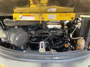 รถแบคโฮ YANMAR  VIO80B ขนาด 8 ตัน รถเก่านอก ติดต่อ Line jiraroj2909