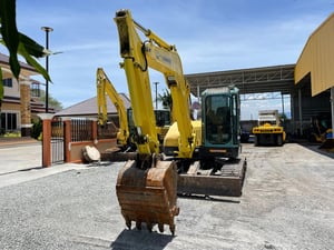 รถแบคโฮ YANMAR  VIO80B ขนาด 8 ตัน รถเก่านอก ติดต่อ Line jiraroj2909