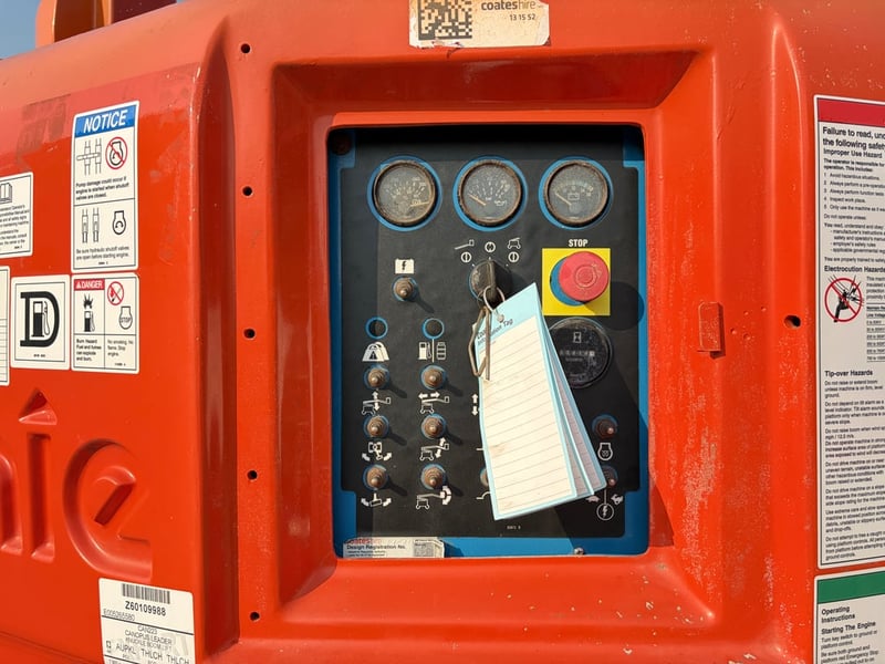 ขายรถกระเช้าบูม GENIE Z60-34 ความสูง 18.3 เมตร รถเก่านอก ติดต่อ Line jiraroj2909 ขายรถกระเช้าบูม GENIE Z60-34 ความสูง 18.3 เมตร รถเก่านอก ติดต่อ Line jiraroj2909